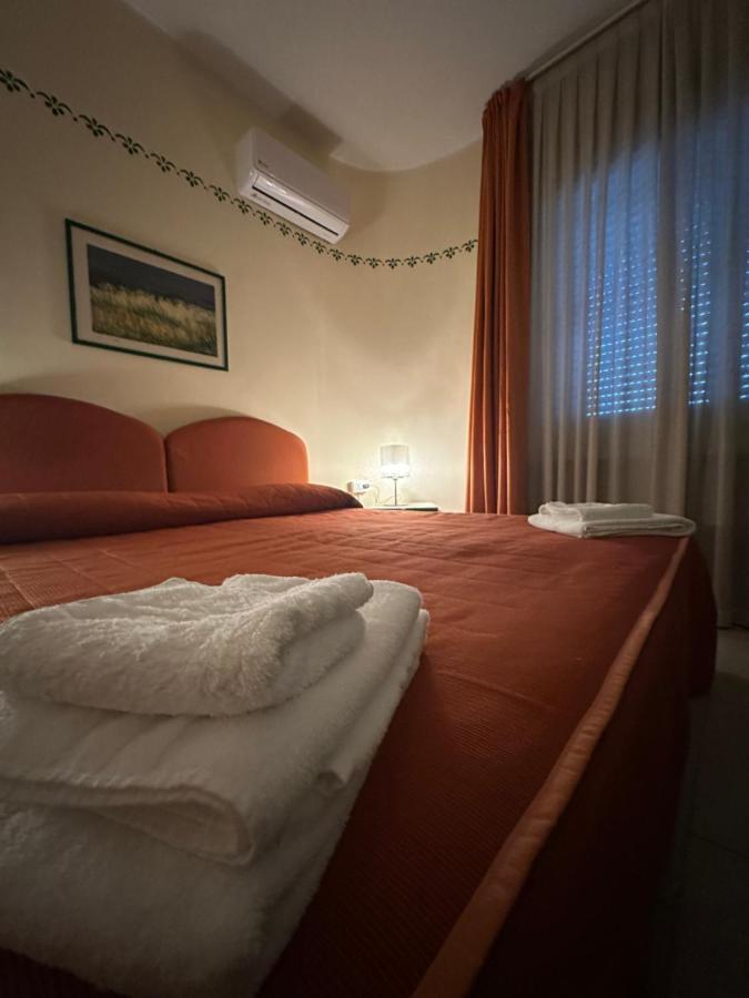 Hotel Atena Cirò Marina Kültér fotó
