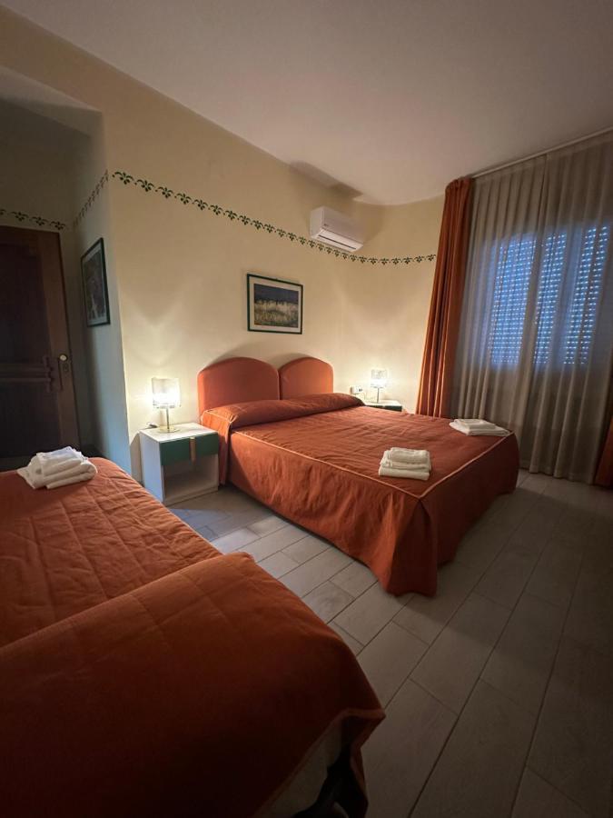 Hotel Atena Cirò Marina Kültér fotó