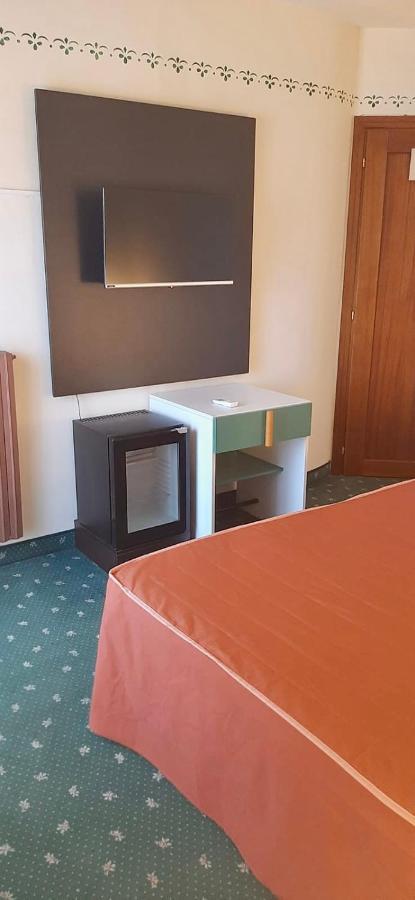 Hotel Atena Cirò Marina Kültér fotó