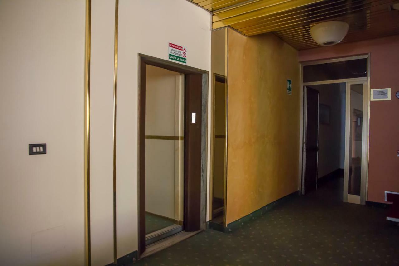 Hotel Atena Cirò Marina Kültér fotó